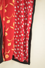 Load image into Gallery viewer, FLORAL W SLEEVE OP