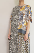 Load image into Gallery viewer, FLORAL W SLEEVE OP(22AW)_00-01