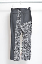 画像をギャラリービューアに読み込む, FLARED FLORAL PT 01 / ASS_A