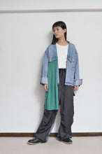 Load image into Gallery viewer, PLEATS DENIM JK