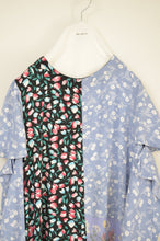 Load image into Gallery viewer, FLORAL W SLEEVE OP