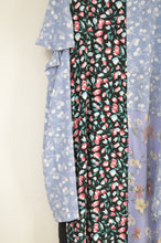 Load image into Gallery viewer, FLORAL W SLEEVE OP