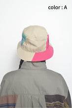 画像をギャラリービューアに読み込む, CUT AND CONNECTED TENCEL BUCKET HAT / BEG