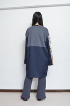 Load image into Gallery viewer, SWITCHING FLORAL OP_ASS*NAVY / A