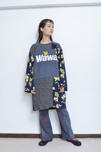 Load image into Gallery viewer, SWITCHING FLORAL OP_ASS*NAVY / B