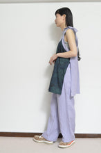 Load image into Gallery viewer, V-NECK TANK_LONG_LINEN 01/PURPLE