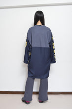 Load image into Gallery viewer, SWITCHING FLORAL OP_ASS*NAVY / B