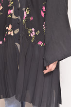 Load image into Gallery viewer, PLEATS C/D BLACK_001