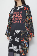 Load image into Gallery viewer, SWITCHING FLORAL OP_ASS*NAVY / D