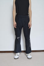 画像をギャラリービューアに読み込む, FLARED SWEAT PT / 02_DARK