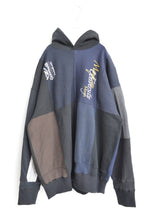 Load image into Gallery viewer, SWITCHING HOODIE