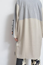 Load image into Gallery viewer, SWITCHING TEE OP_GRAY*BEIGE / B