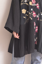 Load image into Gallery viewer, PLEATS C/D BLACK_002