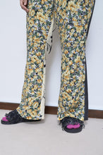 画像をギャラリービューアに読み込む, FLARED FLORAL PT 02 / ASS_B