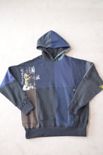 Load image into Gallery viewer, SWITCHING HOODIE