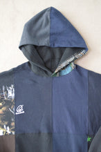 Load image into Gallery viewer, SWITCHING HOODIE