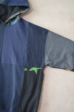 Load image into Gallery viewer, SWITCHING HOODIE