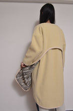 Load image into Gallery viewer, WOOL MOSSA FLAPS COAT/YELLOW_02
