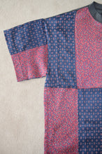 Load image into Gallery viewer, PAISLEY TEE / A