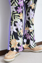 画像をギャラリービューアに読み込む, FLARED FLORAL PT 01 / ASS_C