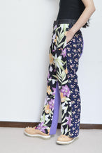画像をギャラリービューアに読み込む, FLARED FLORAL PT 01 / ASS_C