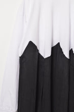 Load image into Gallery viewer, JAGGED L/S OP(RYU MIENO)WHT*Chinese