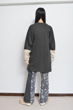 Load image into Gallery viewer, SWITCHING SLEEVE L/S T_ 01 / CHARCOAL/Mi