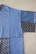 Load image into Gallery viewer, PAISLEY TEE