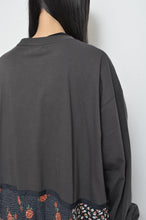 Load image into Gallery viewer, TIERED L/ST OP 01 / CHARCOAL_A