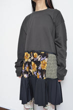 Load image into Gallery viewer, TIERED L/ST OP 01 / CHARCOAL_B