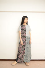 Load image into Gallery viewer, FLORAL W SLEEVE OP