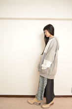 Load image into Gallery viewer, SWITCHING HOODIE