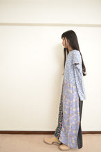 Load image into Gallery viewer, FLORAL W SLEEVE OP