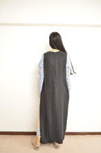 Load image into Gallery viewer, FLORAL W SLEEVE OP