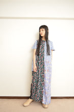 Load image into Gallery viewer, FLORAL W SLEEVE OP