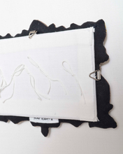 画像をギャラリービューアに読み込む, FABRIC RE:LIEF/FEATHERS
