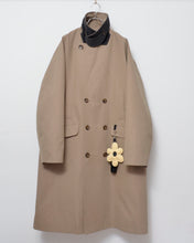 Load image into Gallery viewer, [26-27AW予約アイテム]Flower charm pea coat / peach skin

