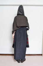 Load image into Gallery viewer, tsutae SHAWL HOODIE_LINE / RED×BLK
