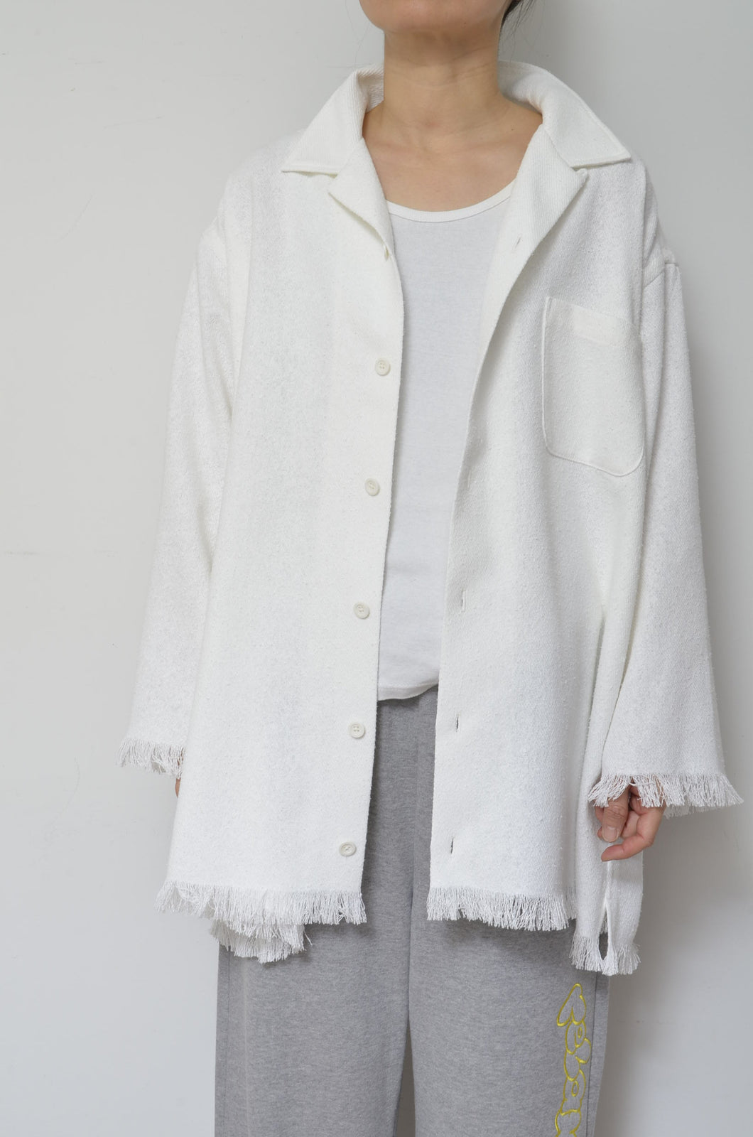 WHT FRINGE RUG L/S SH_02A