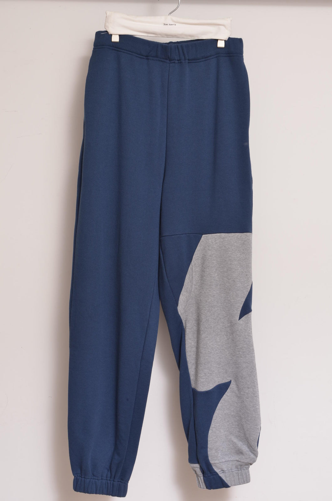 your right things in 代官山 蔦屋書店 出品中〜11/3まで:TWO-TONE UNE UNE SWEAT PT_BLUE/02 size