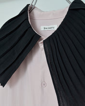 画像をギャラリービューアに読み込む, PLEATED COLLAR SLEEVELESS SHIRT_G
