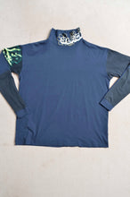 Load image into Gallery viewer, [your right things 代官山 蔦屋書店出品中] PATCH HI NECK T 02_NAVY / SLACK
