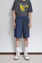 Load image into Gallery viewer, CHINO WIDE TUCK SHORTS
