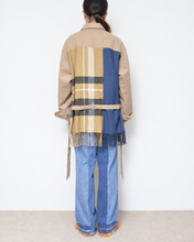 Load image into Gallery viewer, Muffler short blouson / Beige_A
