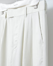 Load image into Gallery viewer, [27SS 予約アイテム] Tencel Wide Tuck Pants
