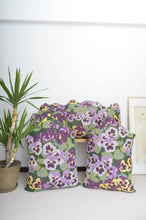 Load image into Gallery viewer, RUG CUSHION (PANSY) / B
