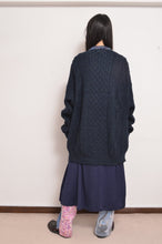 Load image into Gallery viewer, KNIT C/D_NAVY GREEN
