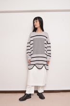 Load image into Gallery viewer, RIPPLE WAVE HEM KNIT P/O w/NECK PARTS(BORDER)
