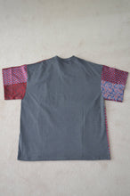 Load image into Gallery viewer, PAISLEY TEE / C
