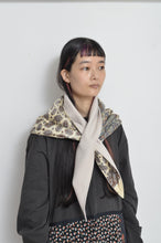 Load image into Gallery viewer, MELTON TRIANGLE SHAWL/BEG
